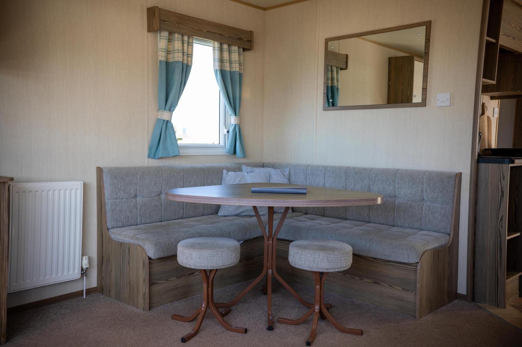 Littlesea Caravan Weymouth Bagian luar foto